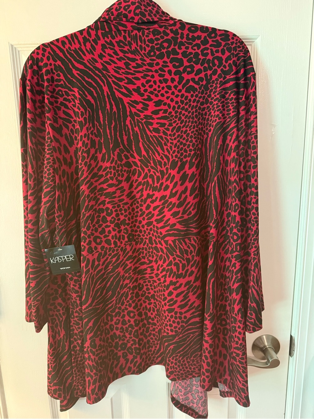 Kasper Women's Red and Black Animal-Print Open-Front Cardigan - Picture 2 of 7